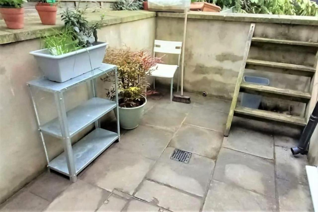 2 Bedroom Victorian Garden Flat Londres Exterior foto