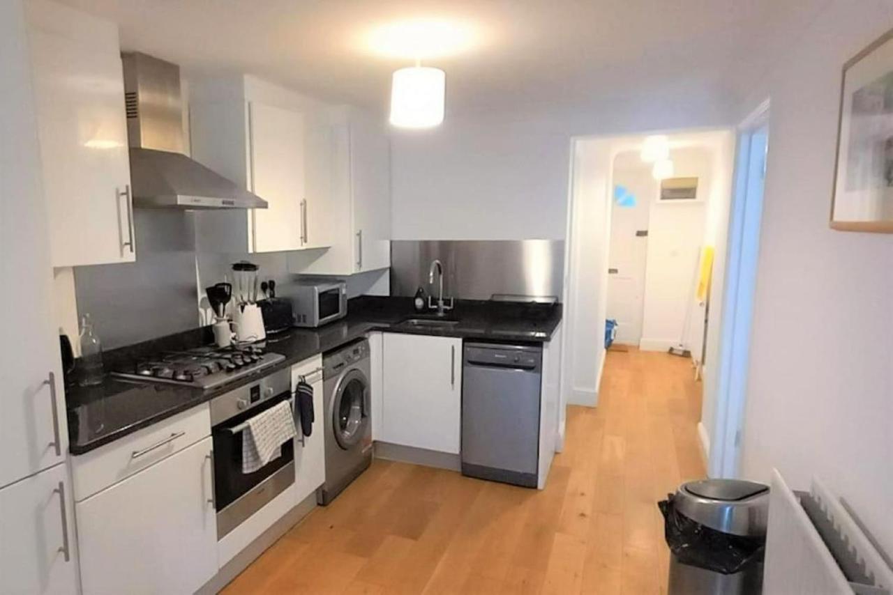 2 Bedroom Victorian Garden Flat Londres Exterior foto